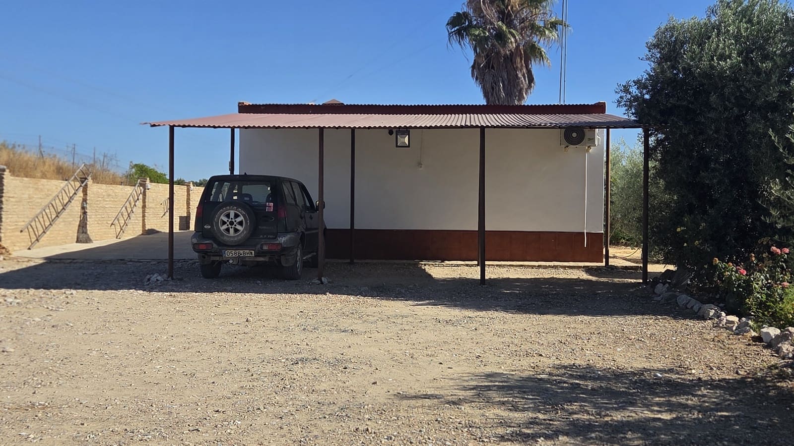 4 bedroom Finca/Country House for sale in Bollullos Par del Condado with pool garage - € 215,000 (Ref: 9129991)