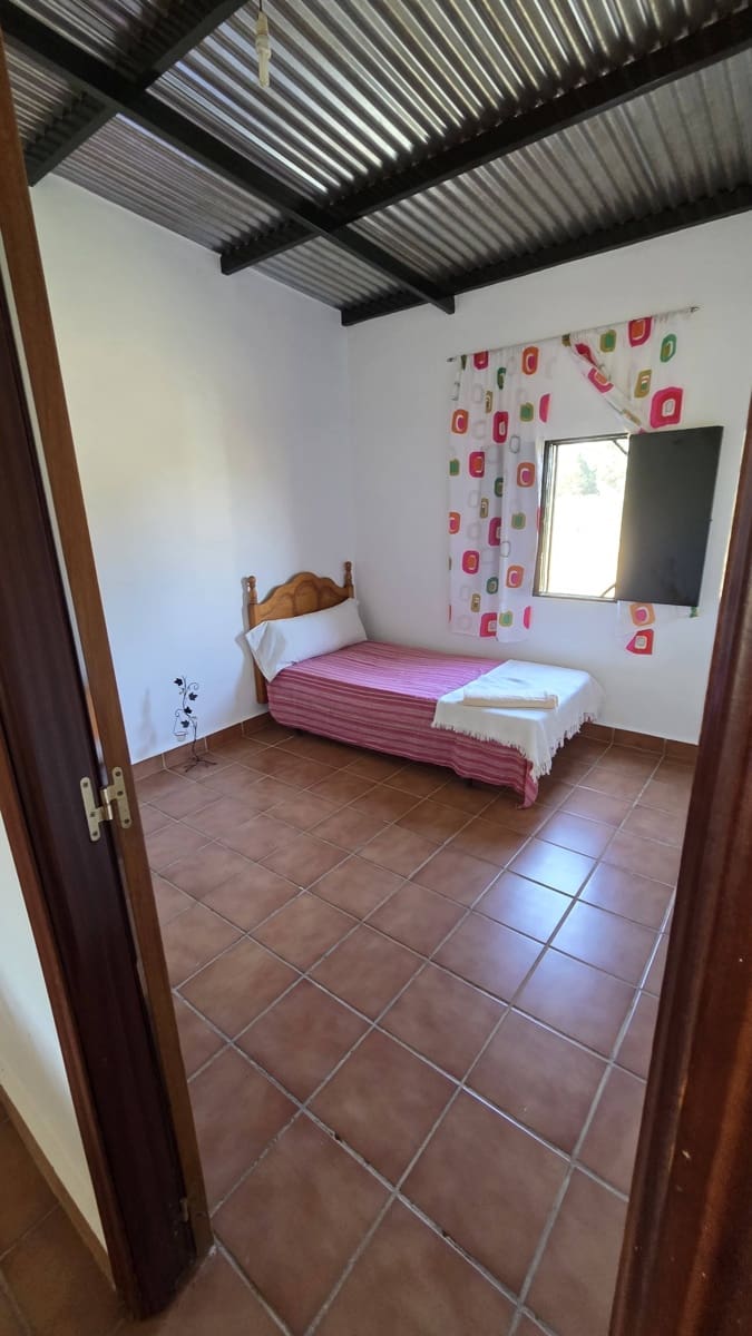 2 slaapkamer Finca/Landhuis te koop in Almonte - € 106.000 (Ref: 9325727)