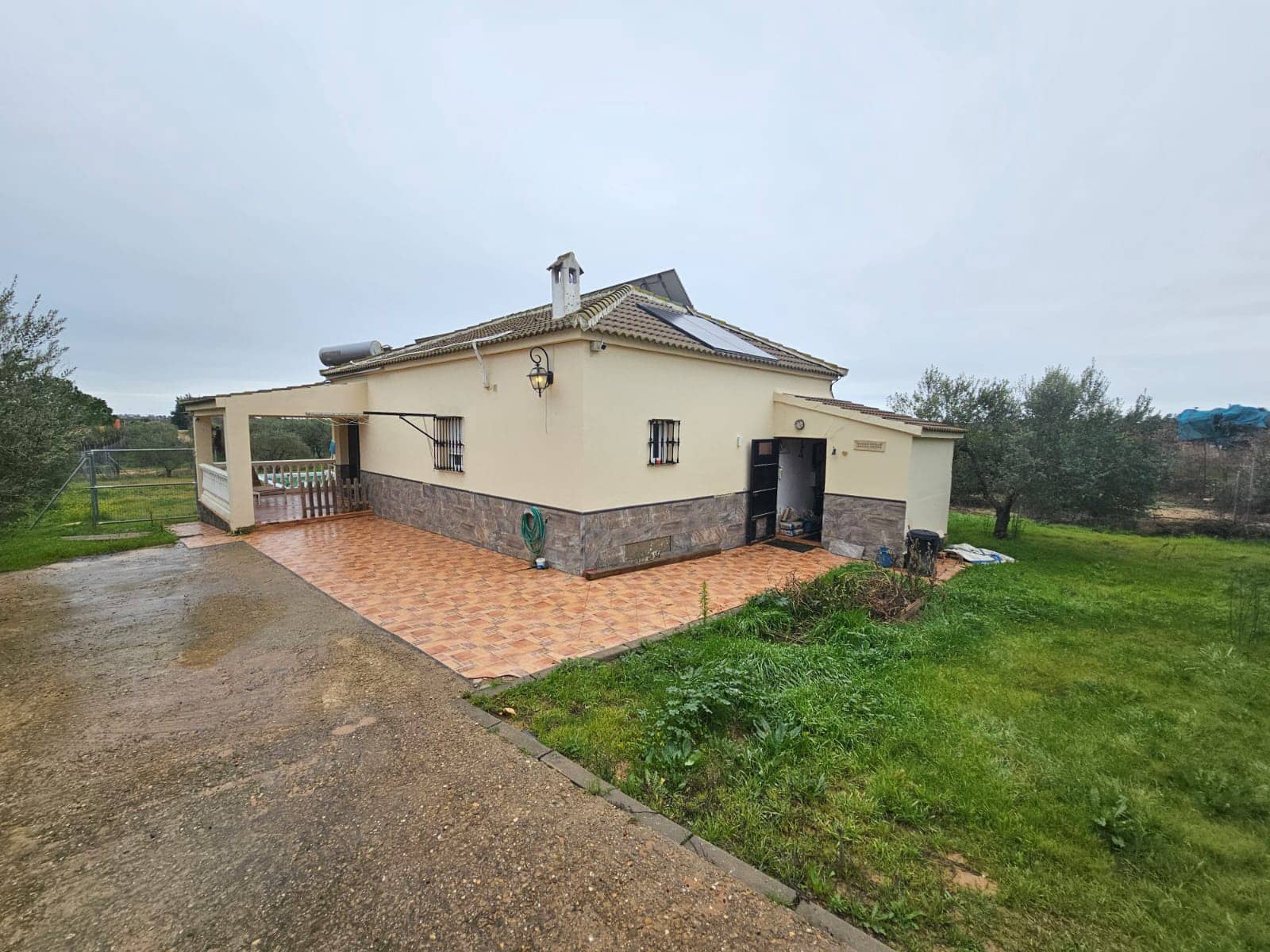 2 slaapkamer Finca/Landhuis te koop in La Palma del Condado - € 130.000 (Ref: 9332883)