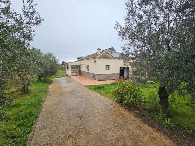 2 bedroom Finca/Country House for sale in La Palma del Condado - € 130,000 (Ref: 9332883)