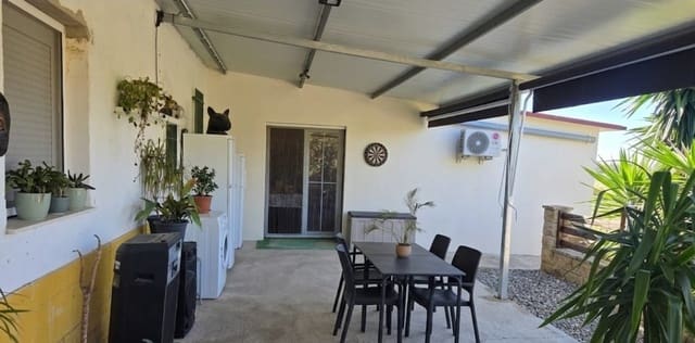 2 sovrum Finca/Hus på landet till salu i La Palma del Condado med pool - 198 000 € (Ref: 9728443)