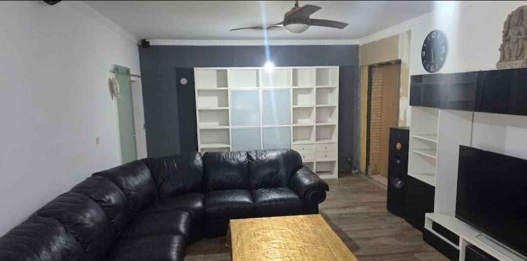 2 sovrum Finca/Hus på landet till salu i La Palma del Condado med pool - 198 000 € (Ref: 9728443)