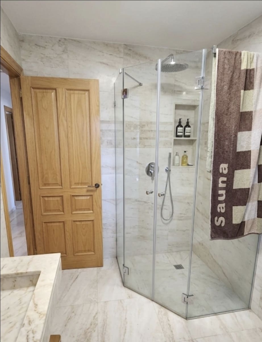 2 sovrum Finca/Hus på landet till salu i La Palma del Condado med pool - 198 000 € (Ref: 9728443)