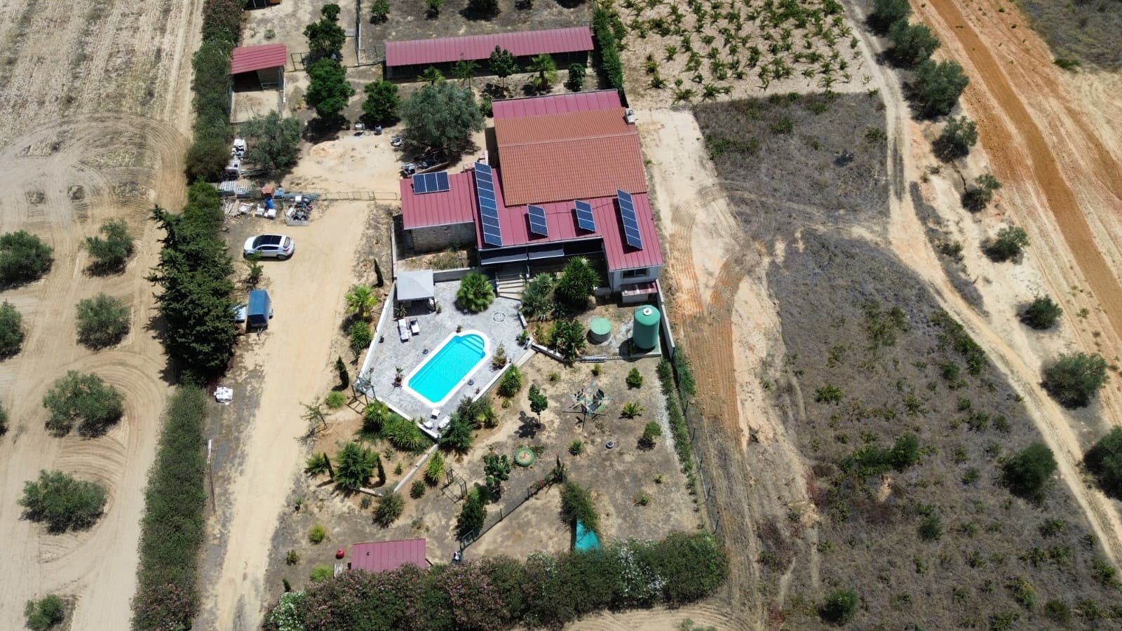 2 sovrum Finca/Hus på landet till salu i La Palma del Condado med pool - 198 000 € (Ref: 9728443)