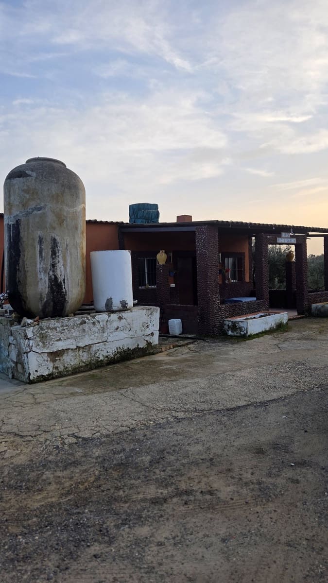 1 bedroom Finca/Country House for sale in La Palma del Condado - € 130,999 (Ref: 9729528)