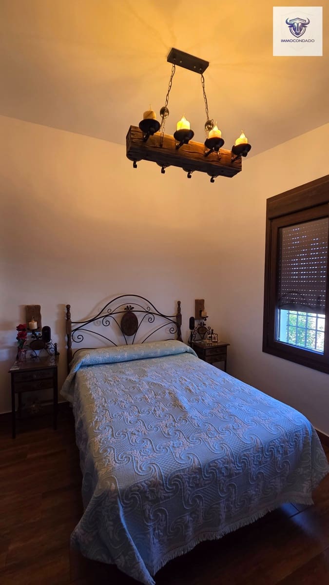 1 makuuhuone Maalaistalo myytävänä paikassa Bollullos Par del Condado mukana 
autotalli - 148 000 € (Ref: 9793752)