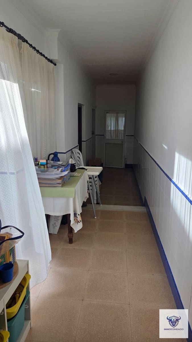 3 quarto Casa em Banda para venda em La Palma del Condado - 185 000 € (Ref: 9805833)