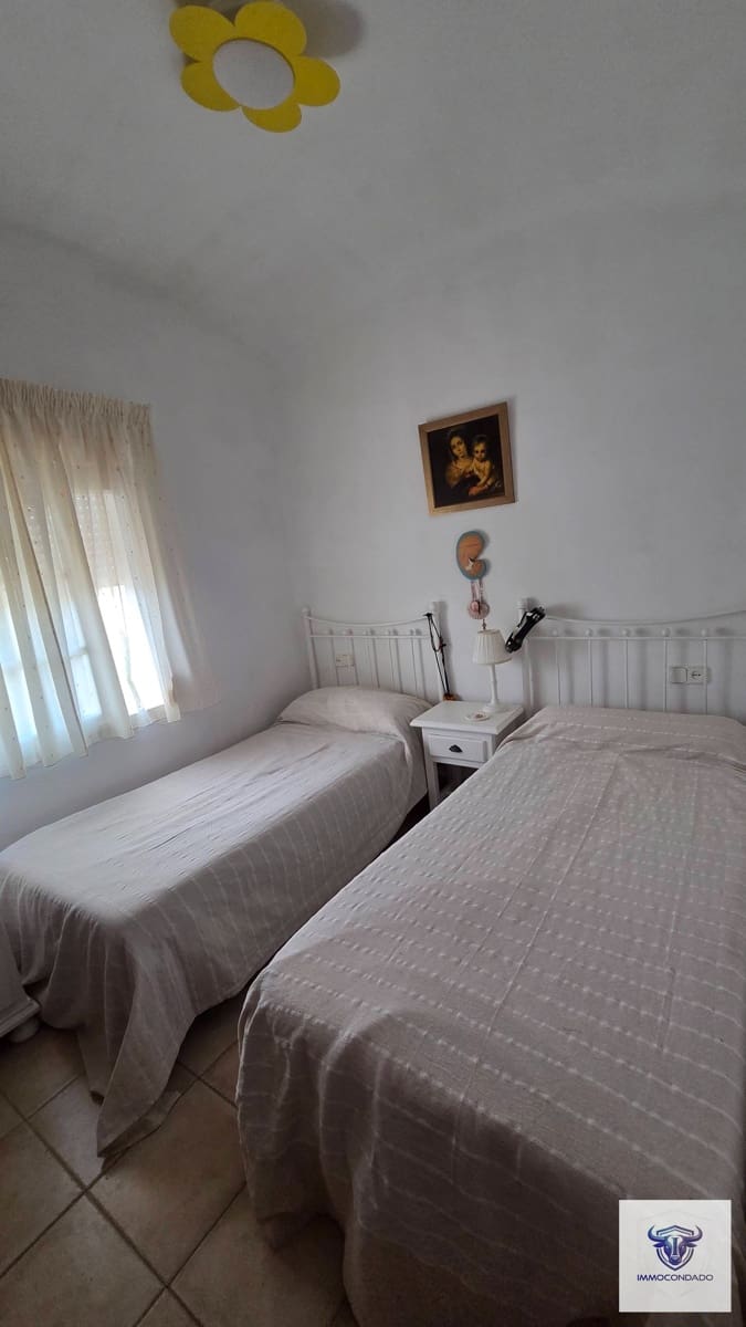 3 quarto Casa em Banda para venda em La Palma del Condado - 185 000 € (Ref: 9805833)