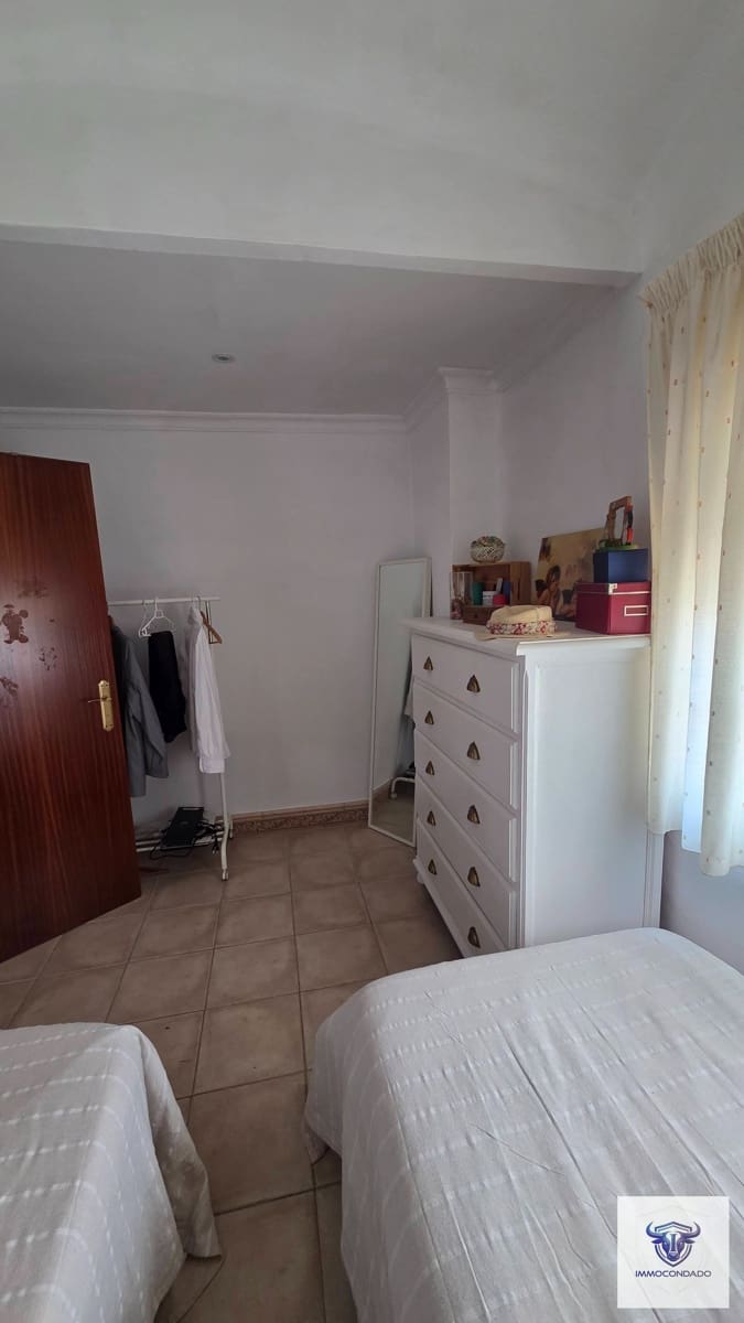 3 quarto Casa em Banda para venda em La Palma del Condado - 185 000 € (Ref: 9805833)