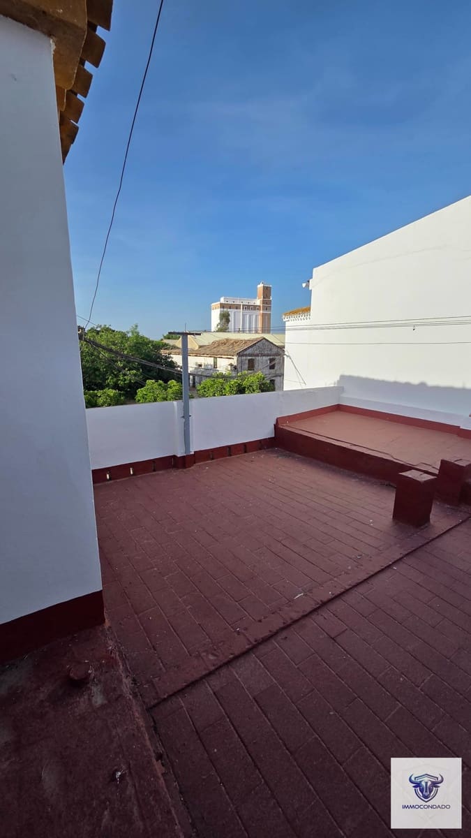 3 quarto Casa em Banda para venda em La Palma del Condado - 185 000 € (Ref: 9805833)