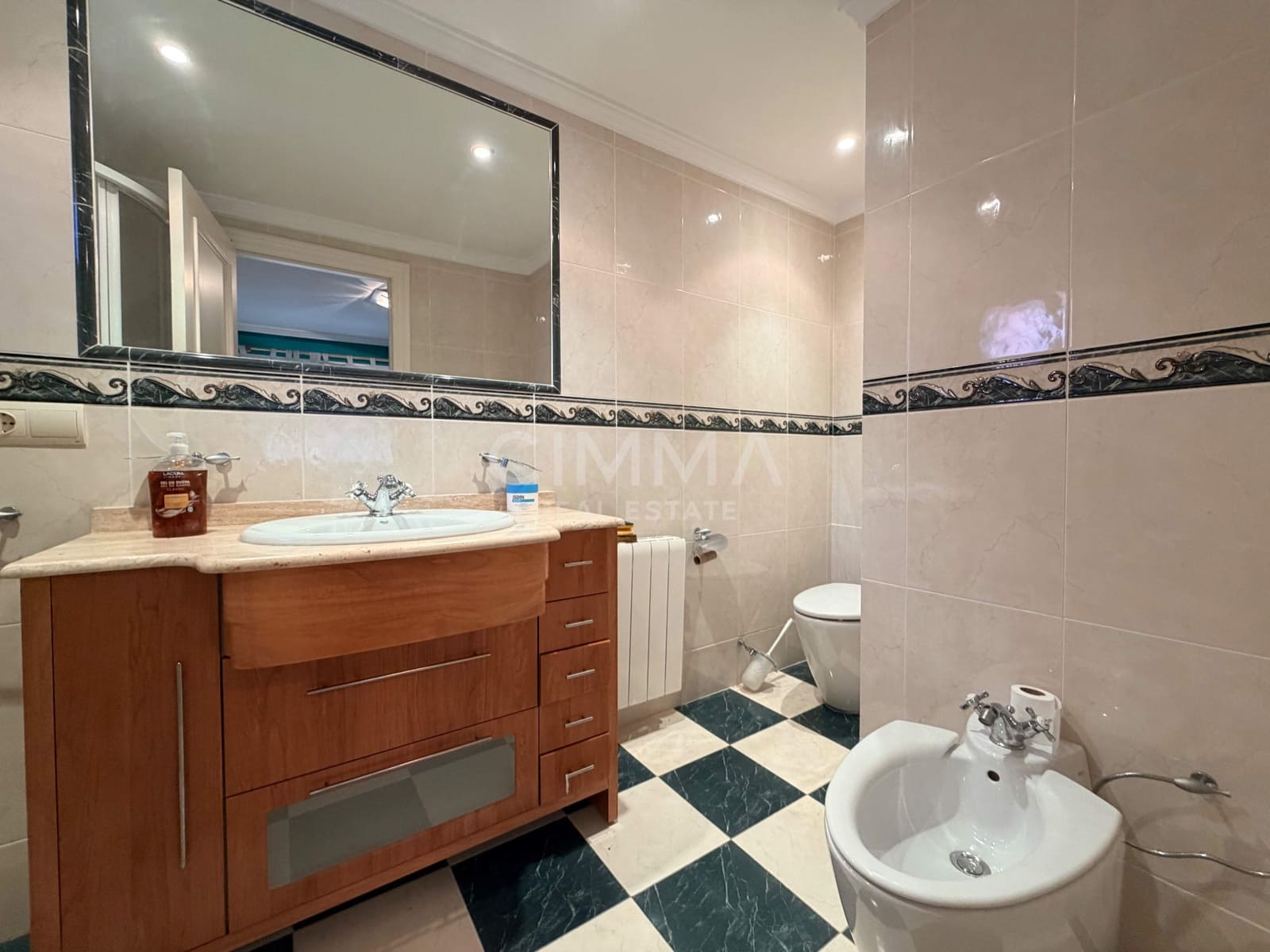 4 bedroom Villa for sale in Benidorm - € 625,000 (Ref: 10013461)