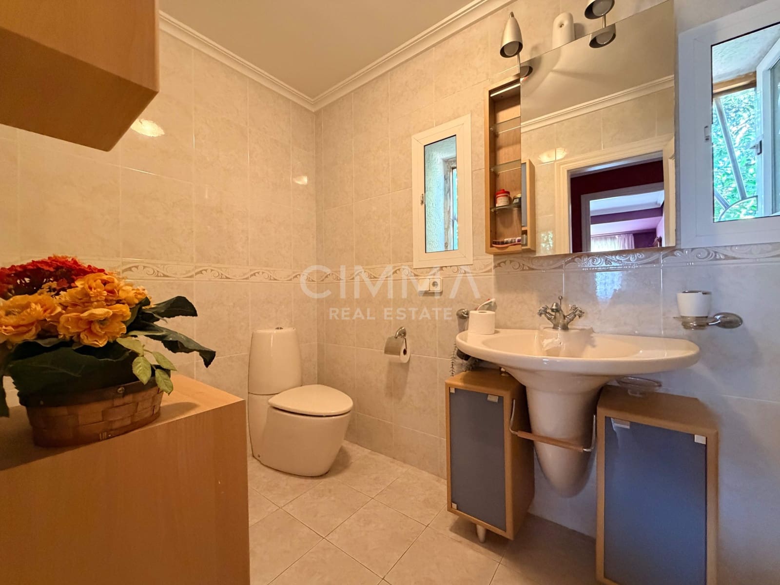 4 bedroom Villa for sale in Benidorm - € 625,000 (Ref: 10013461)