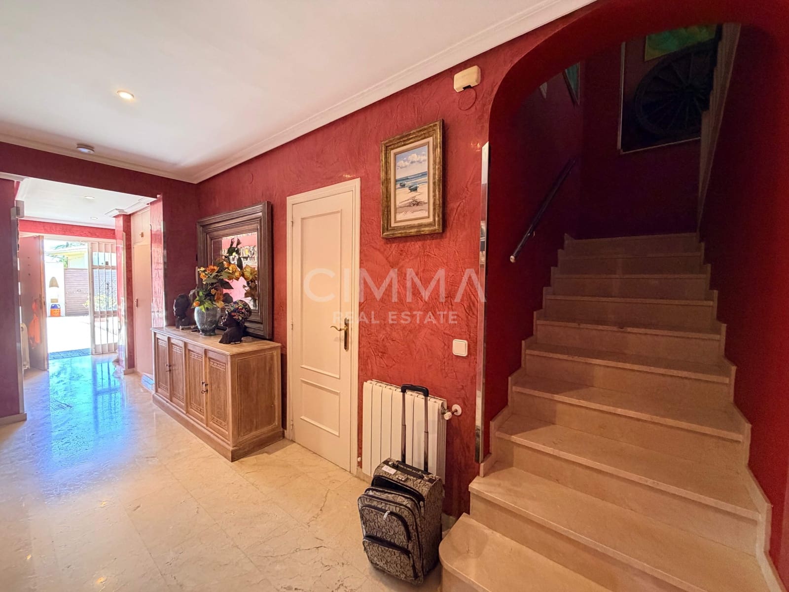 4 bedroom Villa for sale in Benidorm - € 625,000 (Ref: 10013461)