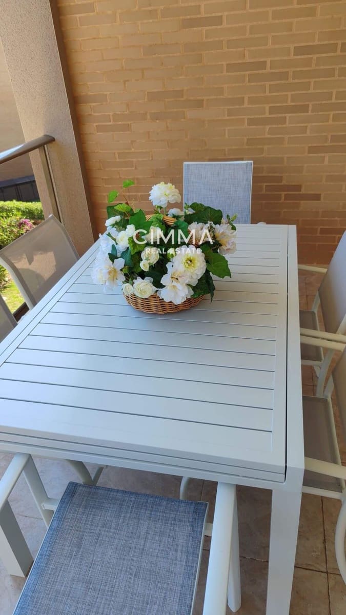 3 makuuhuone Asunto myytävänä paikassa Arenal mukana uima-altaan 
autotalli - 775 000 € (Ref: 10030701)