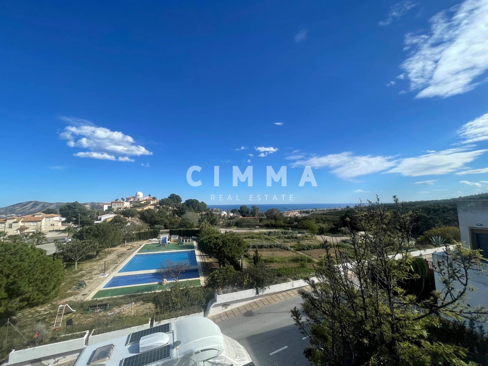 2 chambre Villa/Maison Mitoyenne à vendre à La Nucia avec piscine - 220 000 € (Ref: 10033671)