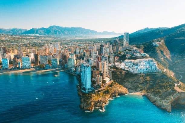 Yritys myytävänä paikassa Benidorm - 500 000 € (Ref: 10033672)