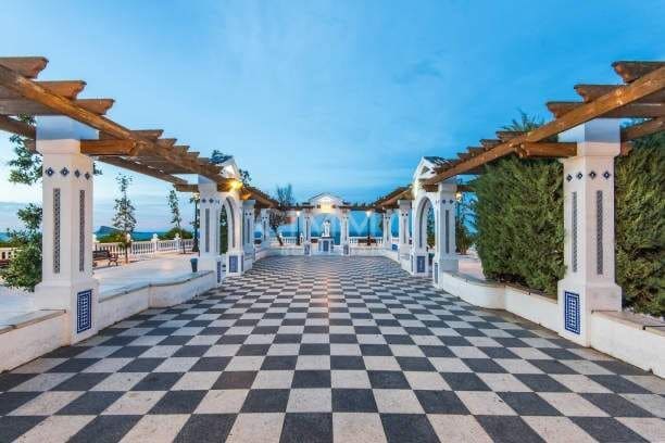 Yritys myytävänä paikassa Rincón de Loix, Benidorm - 500 000 € (Ref: 10033672)
