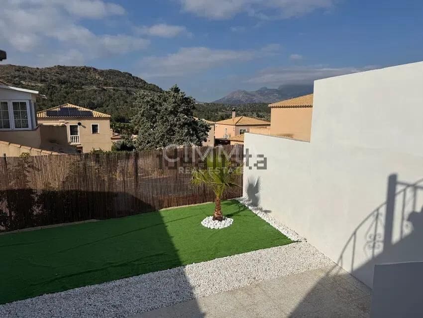 4 camera da letto Villa in vendita in La Nucia con piscina - 395.000 € (Rif: 10043182)
