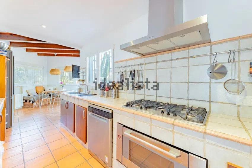 3 makuuhuone Huvila myytävänä paikassa Barranco Hondo mukana uima-altaan - 895 000 € (Ref: 10045017)