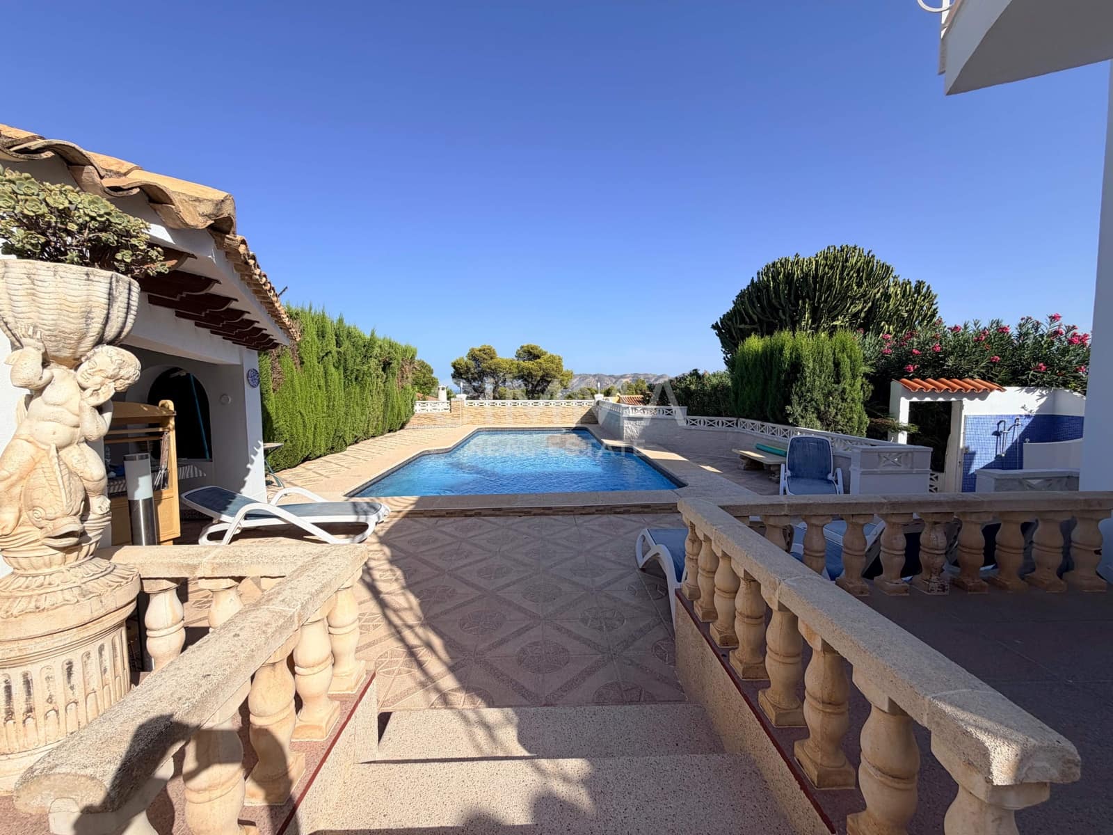 4 soverom Villa til salgs i La Nucia med svømmebasseng - € 560 000 (Ref: 10059348)