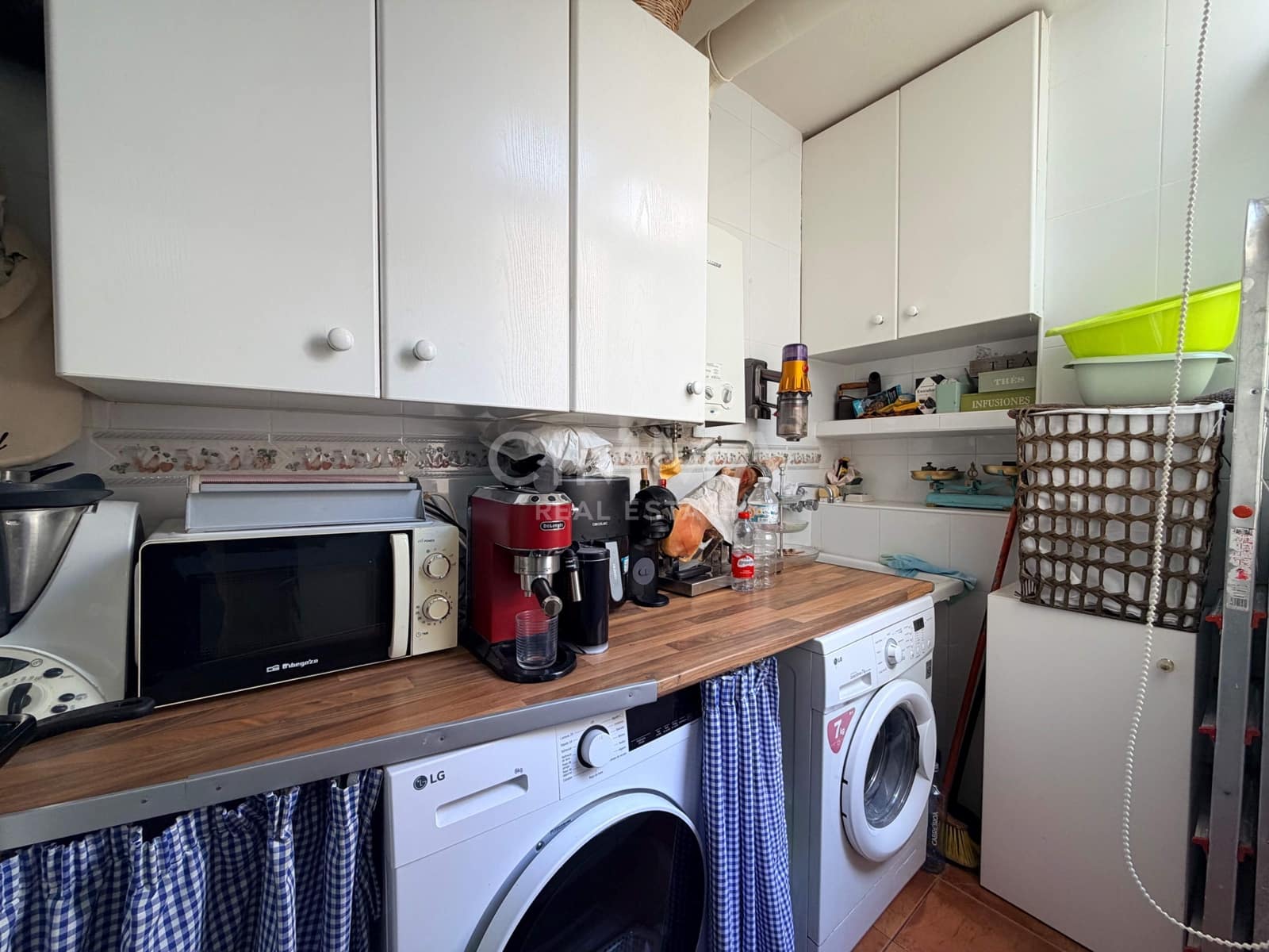 2 soverom Penthouse til salgs i La Nucia - € 225 000 (Ref: 10059349)