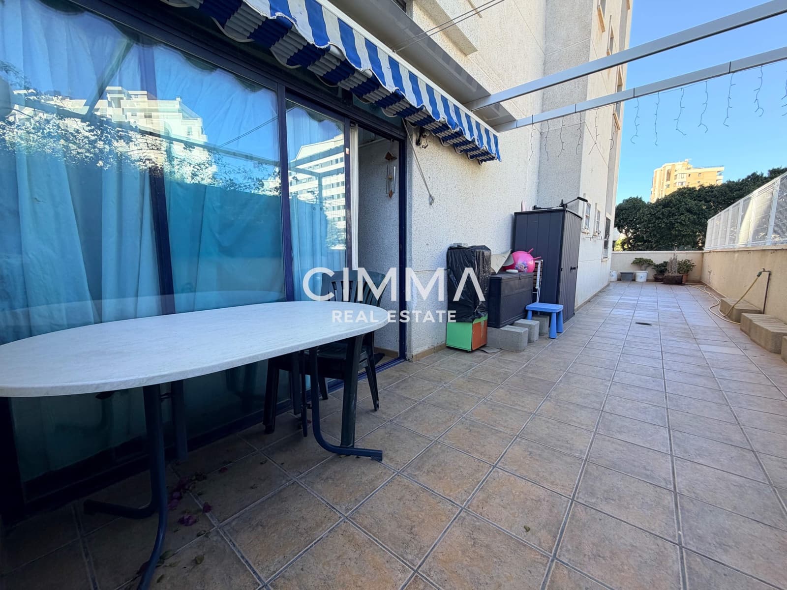 2 soverom Strandleiligheter til salgs i La Villajoyosa / Vila Joiosa med svømmebasseng - € 250 000 (Ref: 10180786)