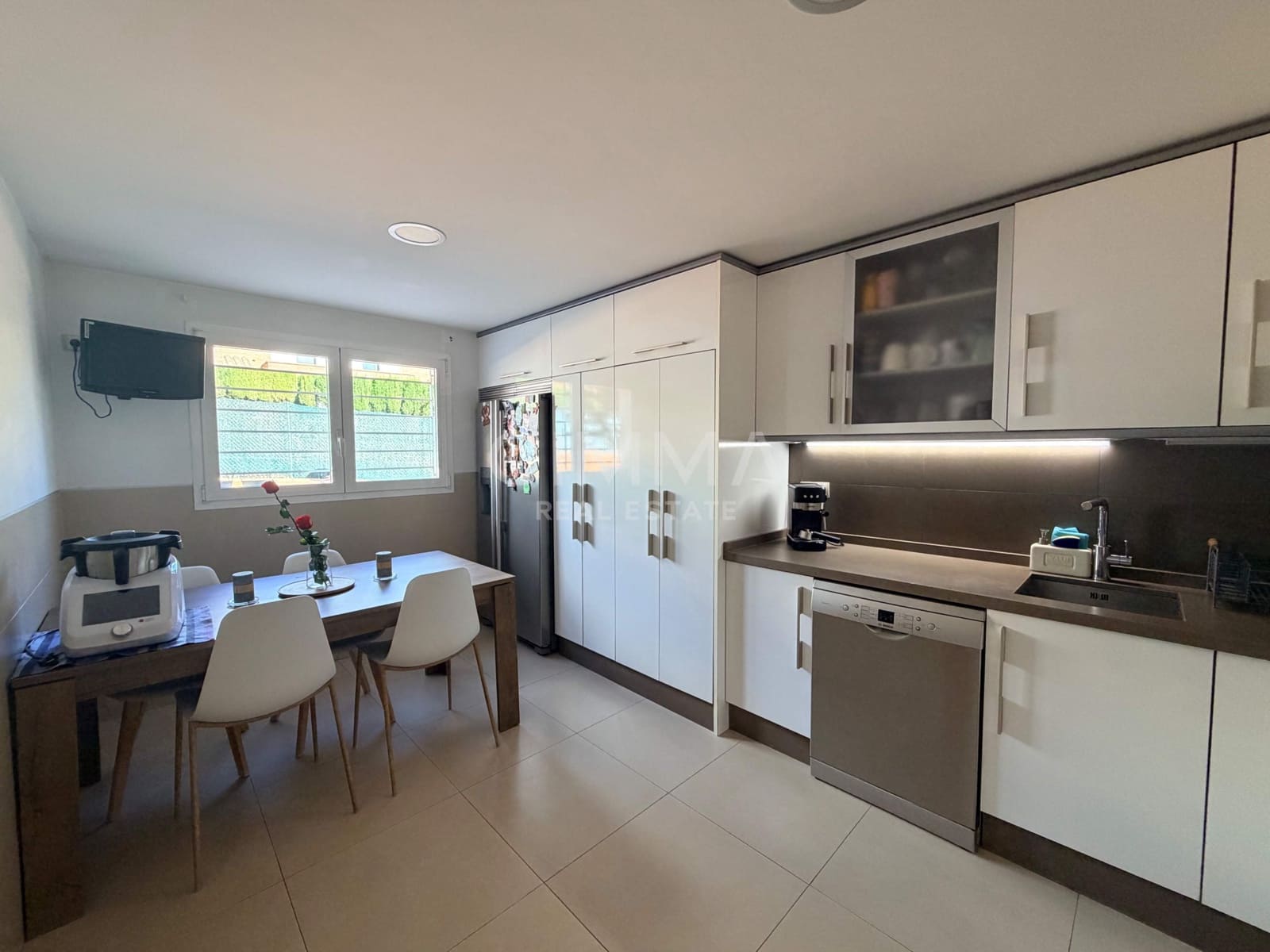 3 sovrum Radhus till salu i La Nucia med pool garage - 475 000 € (Ref: 10185107)