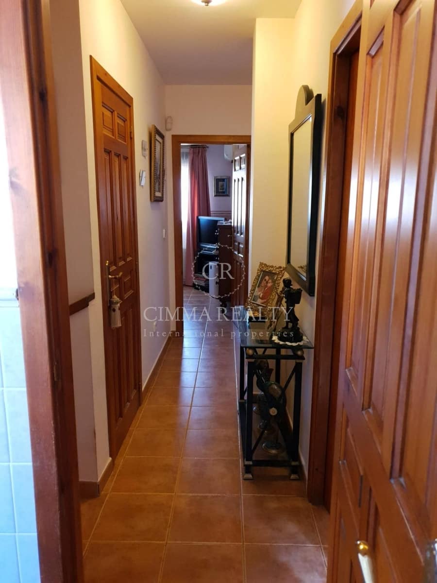 5 makuuhuone Huvila myytävänä paikassa Alfaz del Pi / L'Alfas del Pi mukana uima-altaan - 360 000 € (Ref: 7523380)