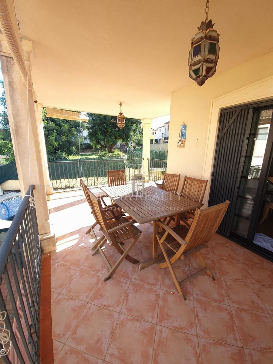 5 makuuhuone Huvila myytävänä paikassa Alfaz del Pi / L'Alfas del Pi mukana uima-altaan - 360 000 € (Ref: 7523380)