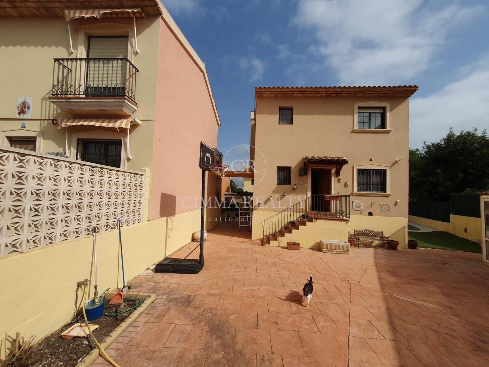 5 makuuhuone Huvila myytävänä paikassa Alfaz del Pi / L'Alfas del Pi mukana uima-altaan - 360 000 € (Ref: 7523380)