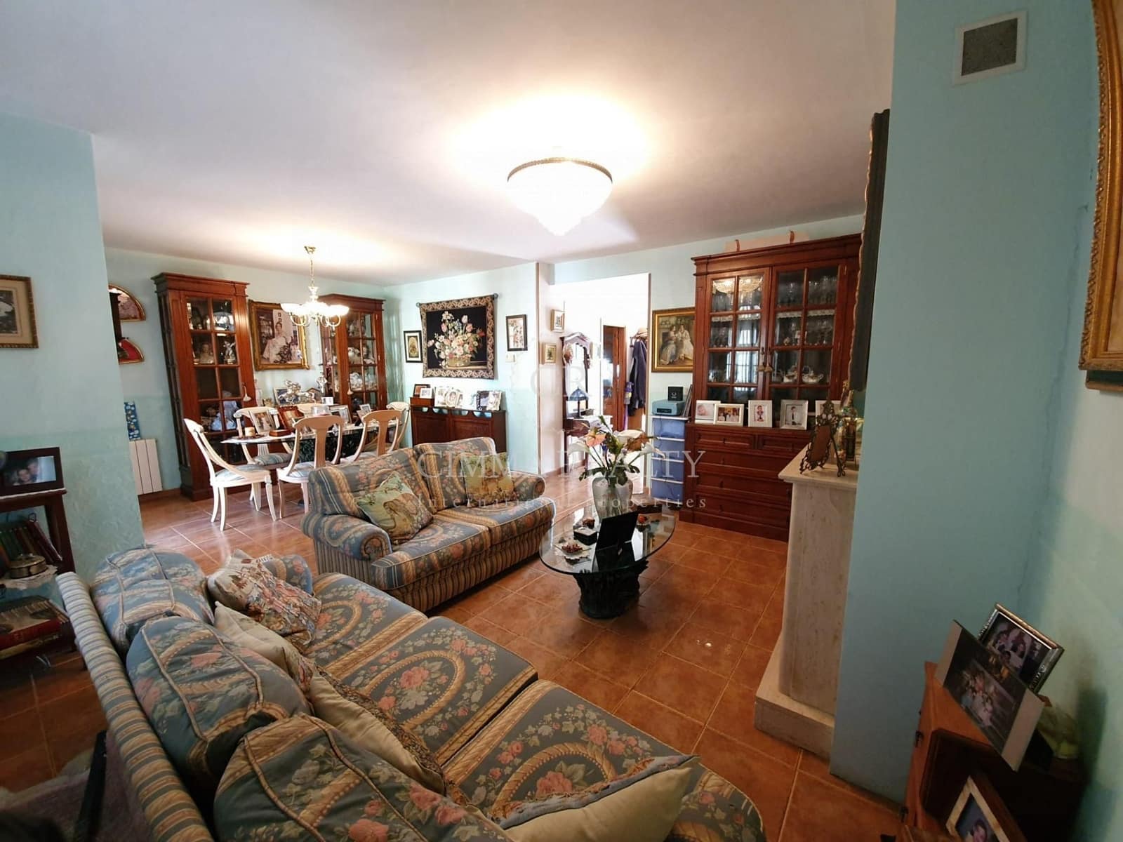 5 makuuhuone Huvila myytävänä paikassa Alfaz del Pi / L'Alfas del Pi mukana uima-altaan - 360 000 € (Ref: 7523380)