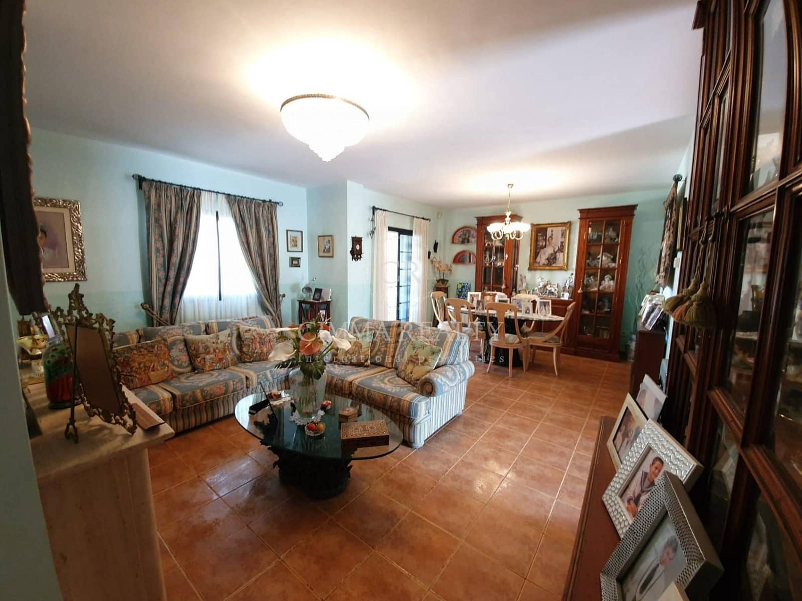 5 makuuhuone Huvila myytävänä paikassa Alfaz del Pi / L'Alfas del Pi mukana uima-altaan - 360 000 € (Ref: 7523380)