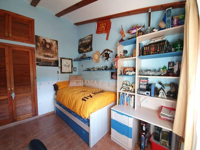 5 makuuhuone Huvila myytävänä paikassa Alfaz del Pi / L'Alfàs del Pi mukana uima-altaan - 360 000 € (Ref: 7523380)