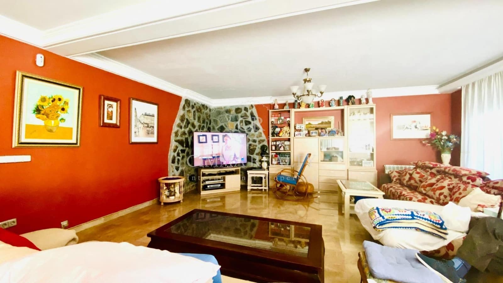 5 makuuhuone Huvila myytävänä paikassa Alfaz del Pi / L'Alfas del Pi mukana uima-altaan 
autotalli - 695 000 € (Ref: 7523382)