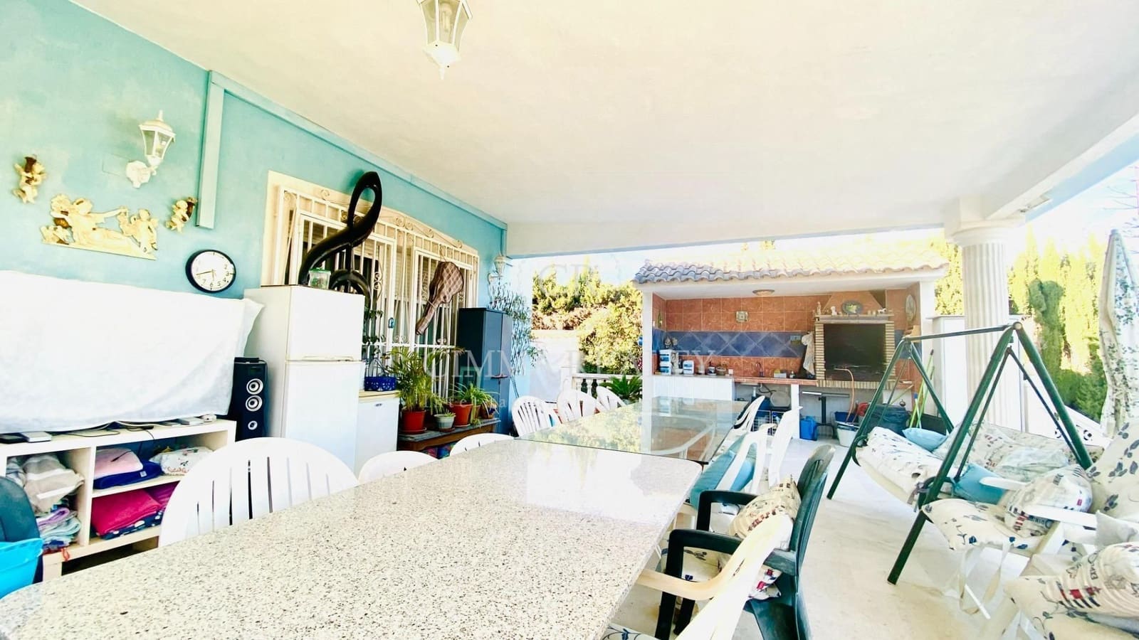 5 makuuhuone Huvila myytävänä paikassa Alfaz del Pi / L'Alfas del Pi mukana uima-altaan 
autotalli - 695 000 € (Ref: 7523382)