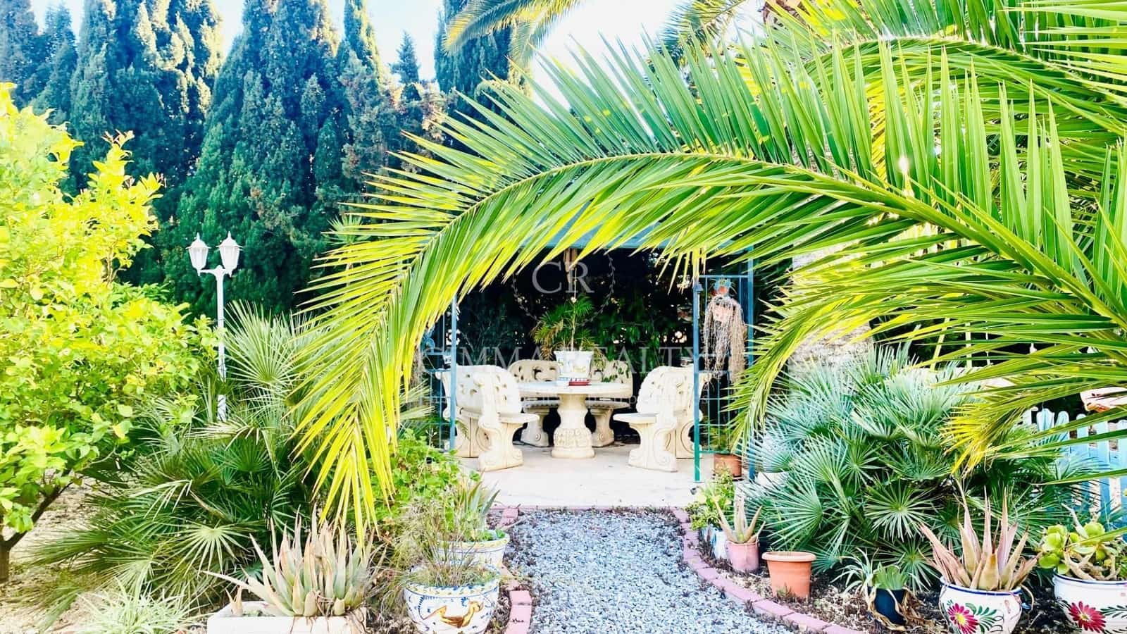 5 makuuhuone Huvila myytävänä paikassa Alfaz del Pi / L'Alfas del Pi mukana uima-altaan 
autotalli - 695 000 € (Ref: 7523382)