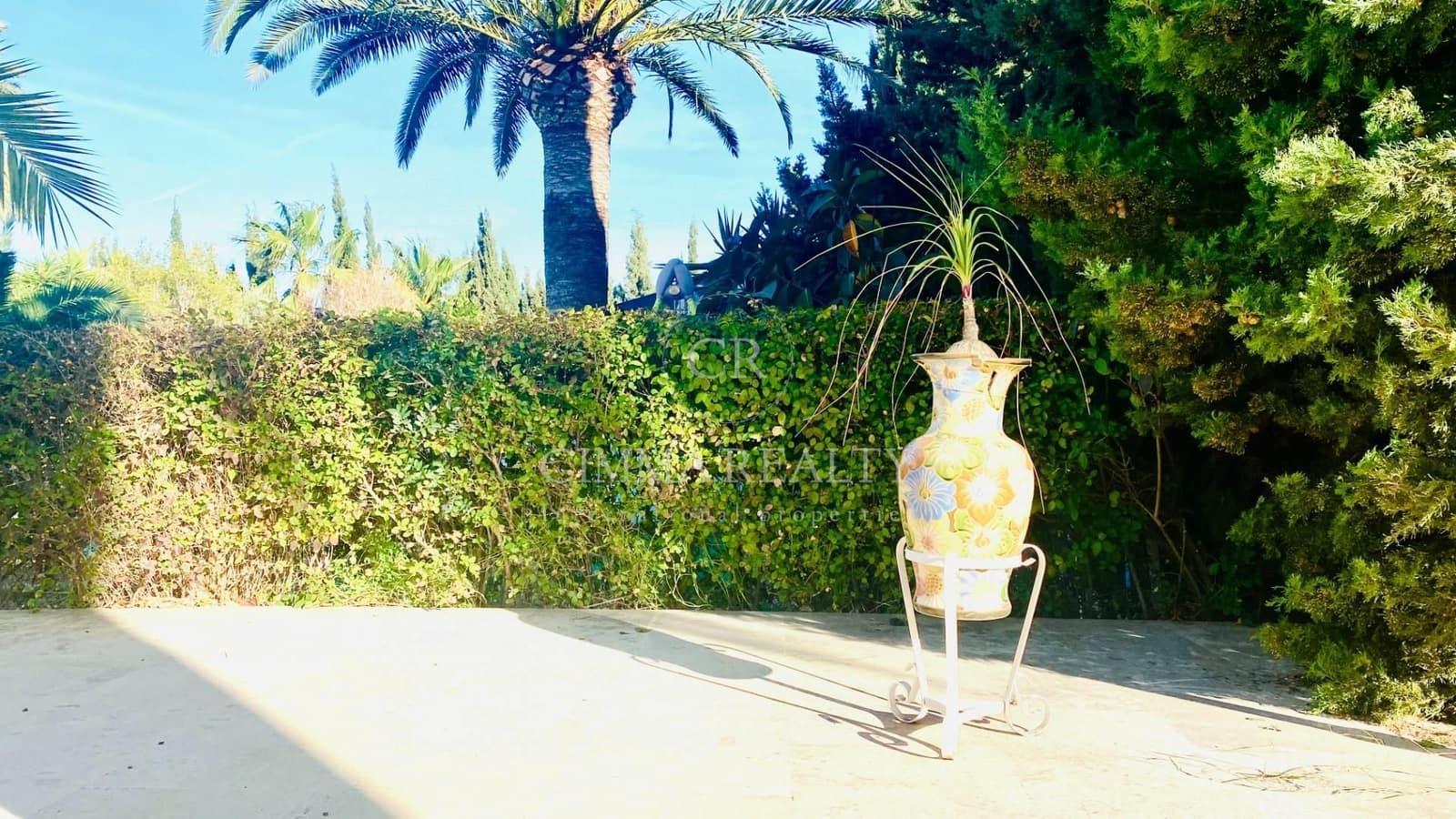 5 makuuhuone Huvila myytävänä paikassa Alfaz del Pi / L'Alfas del Pi mukana uima-altaan 
autotalli - 695 000 € (Ref: 7523382)