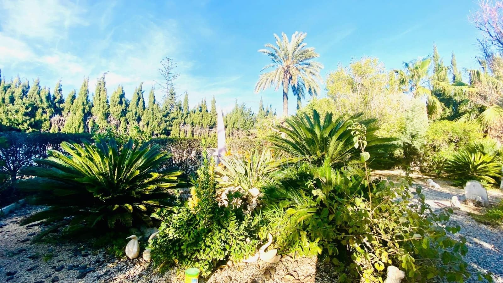 5 makuuhuone Huvila myytävänä paikassa Alfaz del Pi / L'Alfas del Pi mukana uima-altaan 
autotalli - 695 000 € (Ref: 7523382)