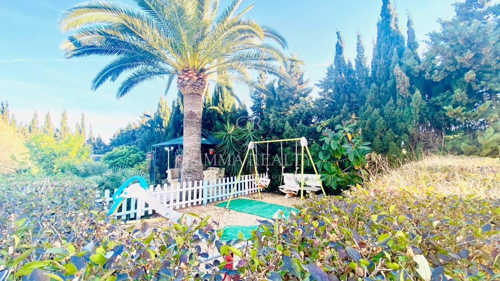 5 makuuhuone Huvila myytävänä paikassa Alfaz del Pi / L'Alfas del Pi mukana uima-altaan 
autotalli - 695 000 € (Ref: 7523382)