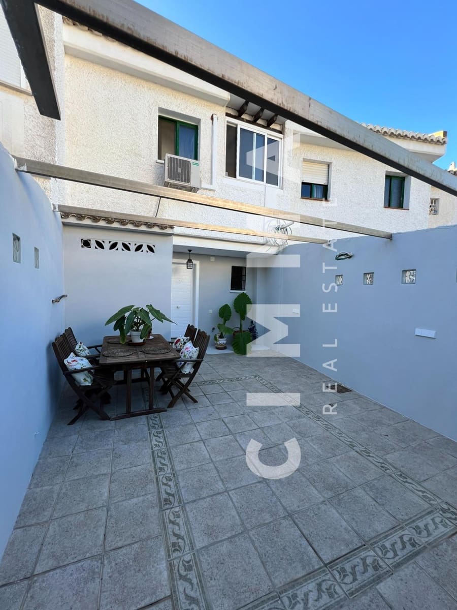 3 bedroom Terraced Villa for sale in La Nucia with pool - € 279,000 (Ref: 7880426)
