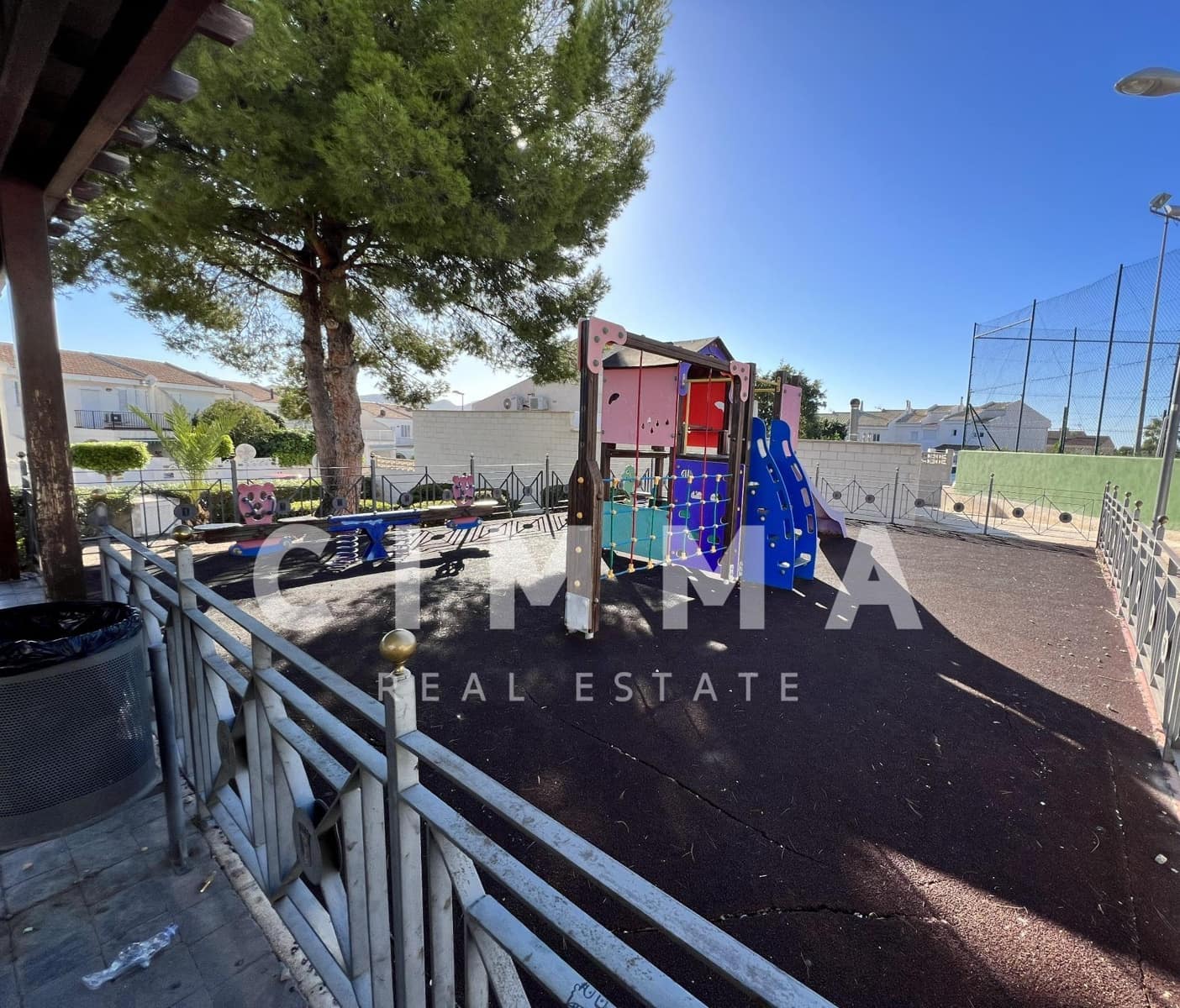 3 bedroom Terraced Villa for sale in La Nucia with pool - € 279,000 (Ref: 7880426)