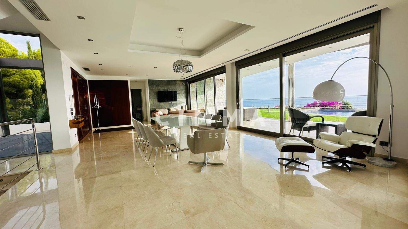 12 bedroom Villa for sale in Altea with pool garage - € 6,300,000 (Ref: 7894529)