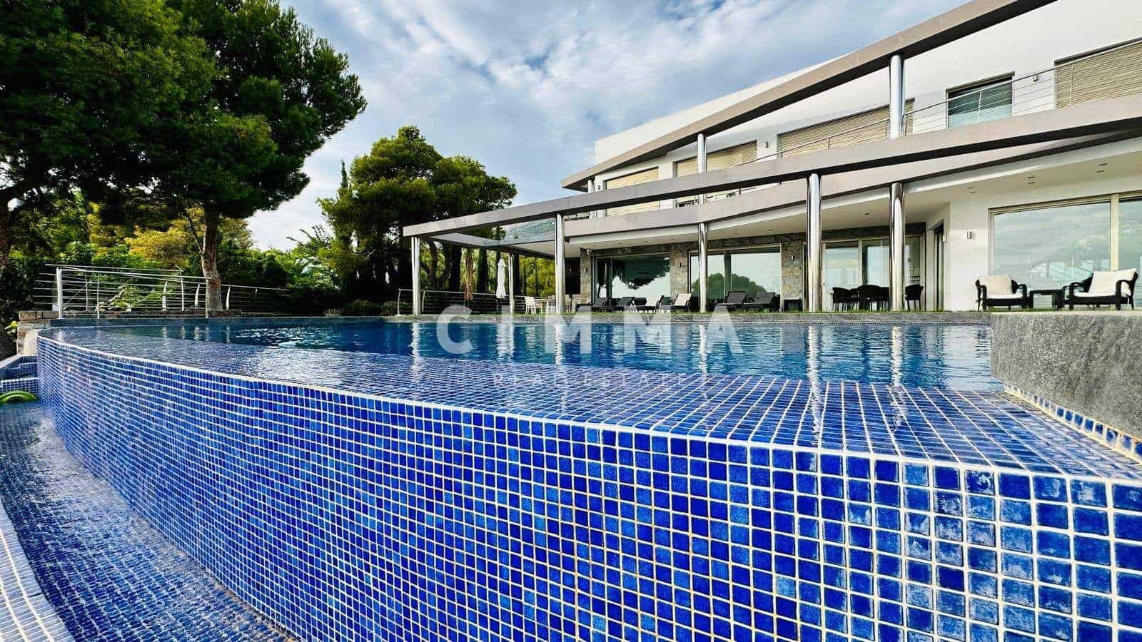 12 bedroom Villa for sale in Altea with pool garage - € 6,300,000 (Ref: 7894529)