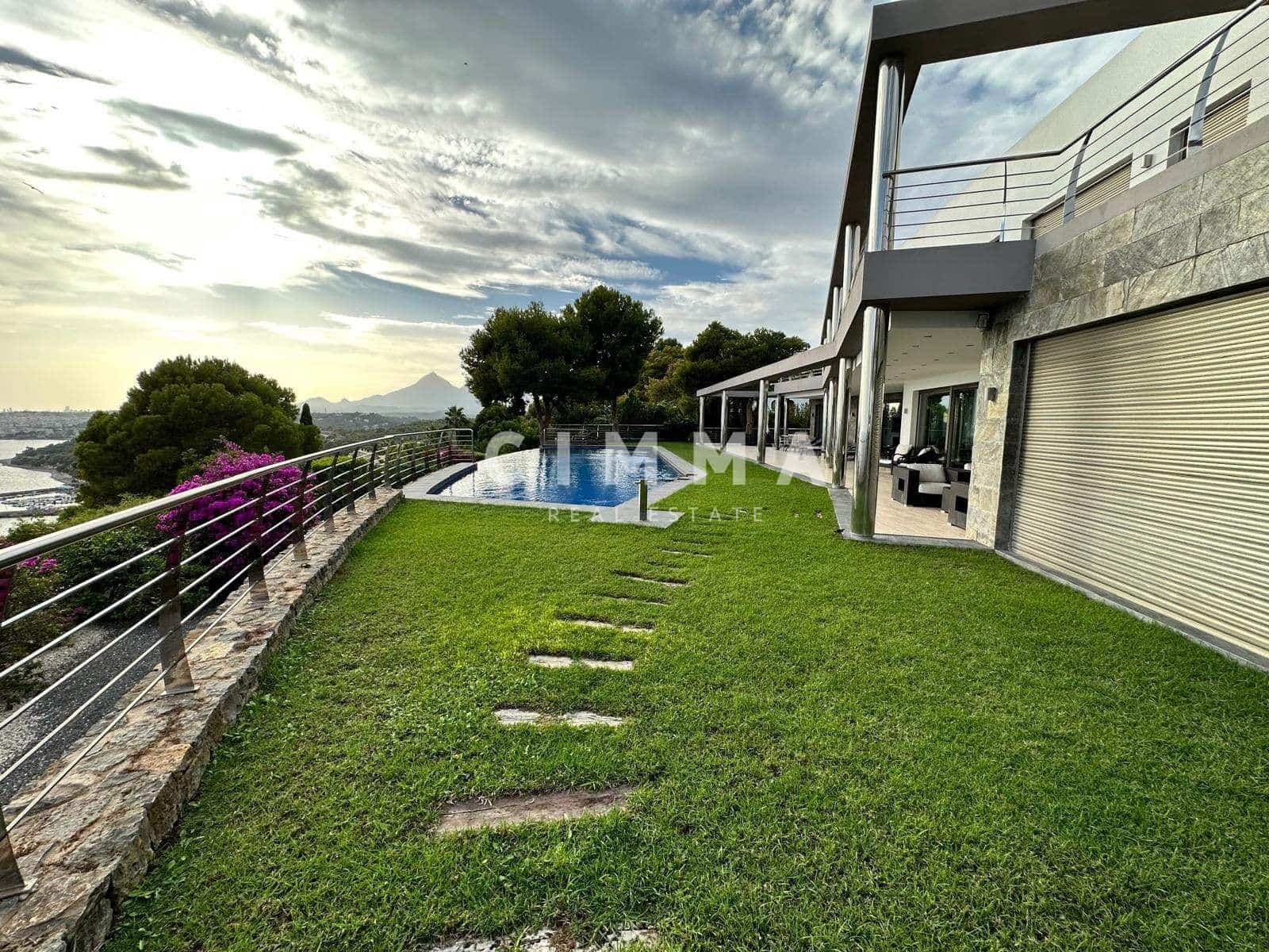 12 bedroom Villa for sale in Altea with pool garage - € 6,300,000 (Ref: 7894529)
