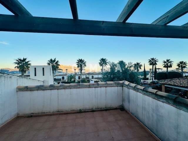 4 soveværelse Rækkehus til salg i Polop med swimmingpool - € 320.000 (Ref: 7999243)