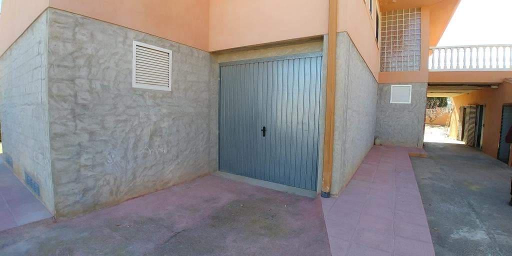 5 soverom Villa til salgs i Polop med svømmebasseng garasje - € 650 000 (Ref: 8003431)