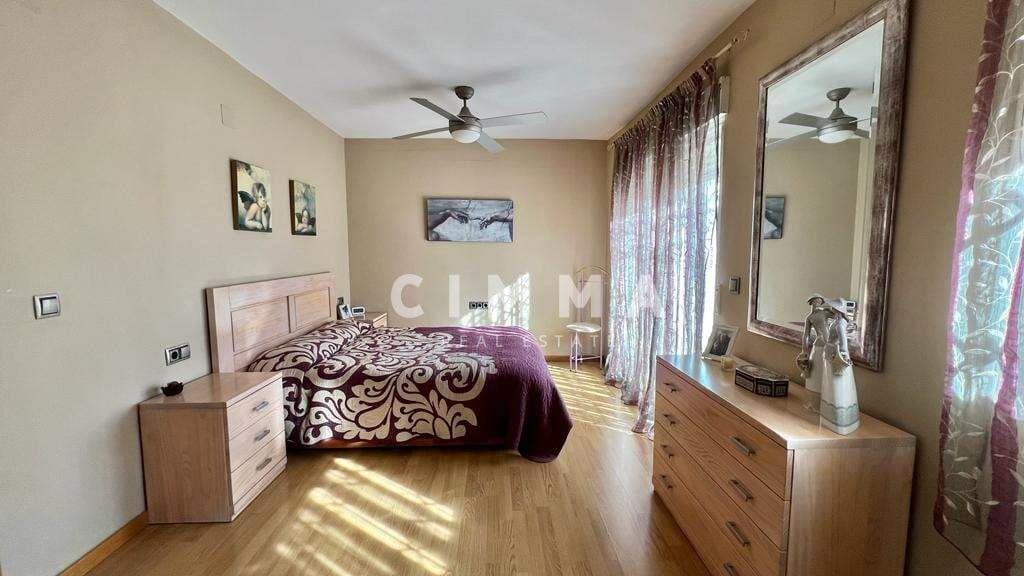 3 soveværelse Rækkehus til salg i La Nucia med swimmingpool - € 365.000 (Ref: 8028470)