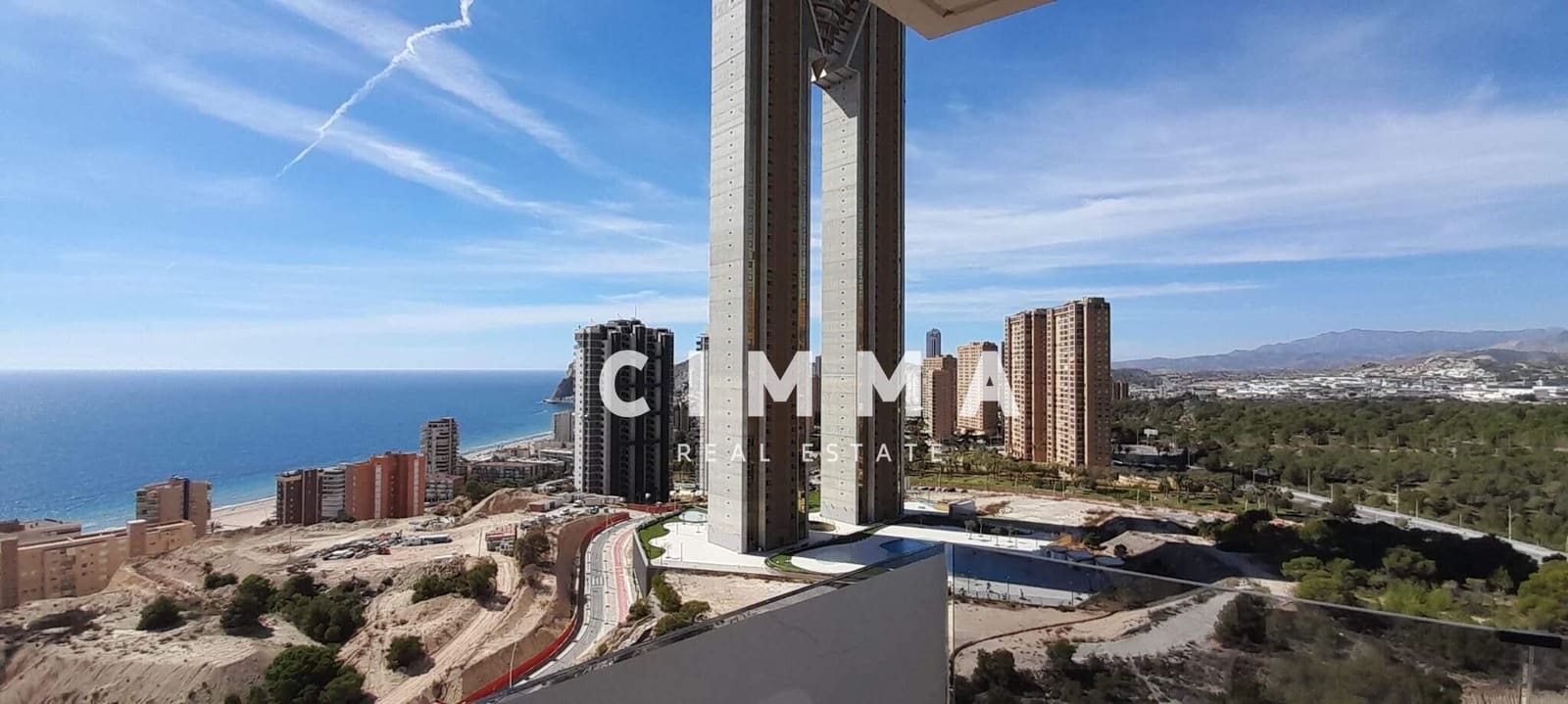 2 soverom Leilighet til salgs i Benidorm med svømmebasseng garasje - € 626 316 (Ref: 8162467)