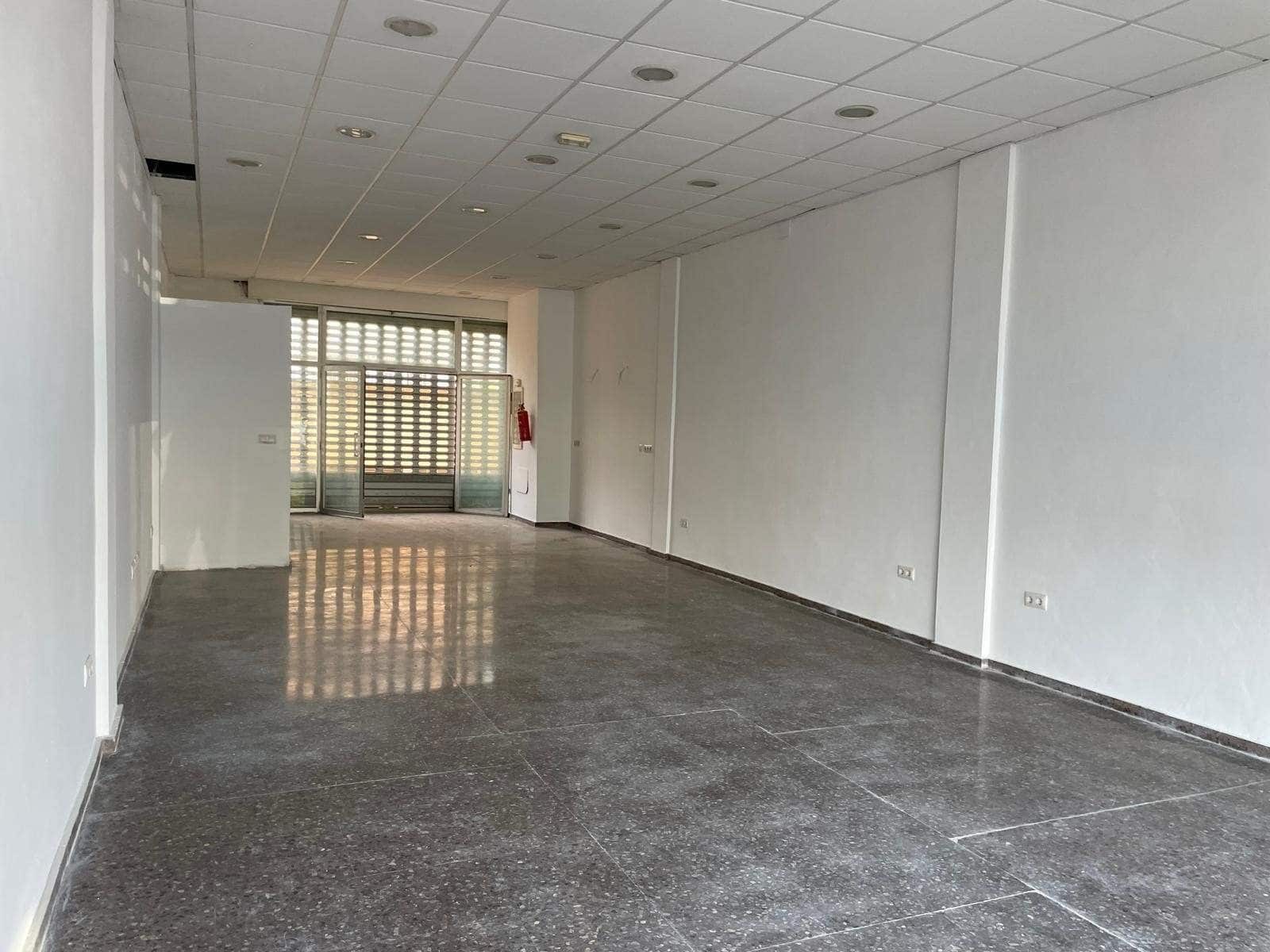 Erhverv til salg i La Nucia - € 171.000 (Ref: 8495114)