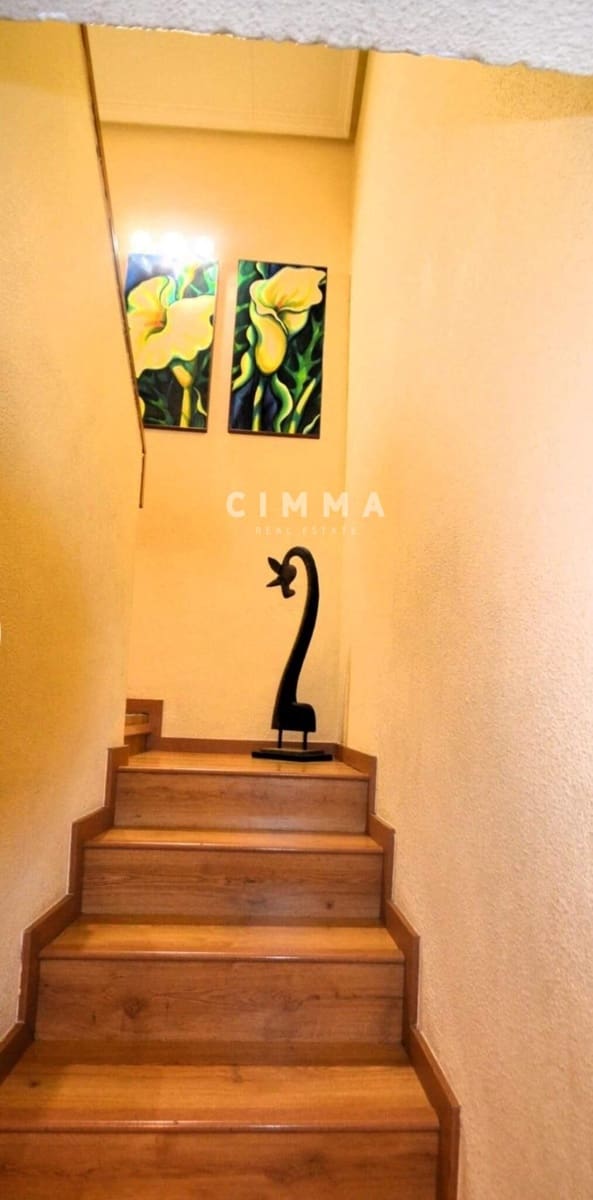 4 quarto Penthouse para venda em Benidorm com piscina - 310 000 € (Ref: 8663158)